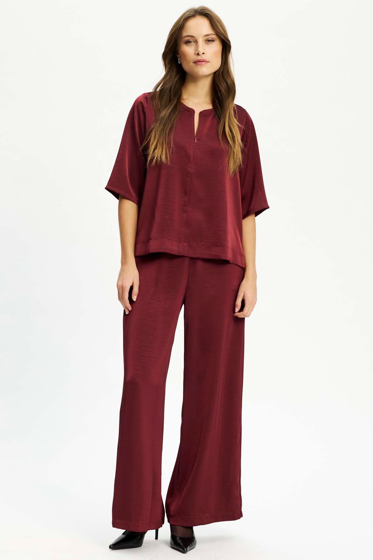 Mpu-Ewa 066 - Pants