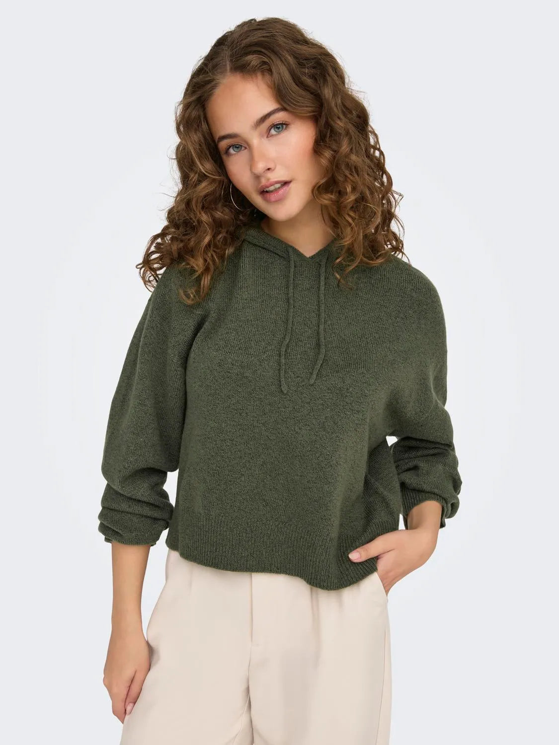 JDYRUE LIFE L/S SHORT HOOD PUL KNT