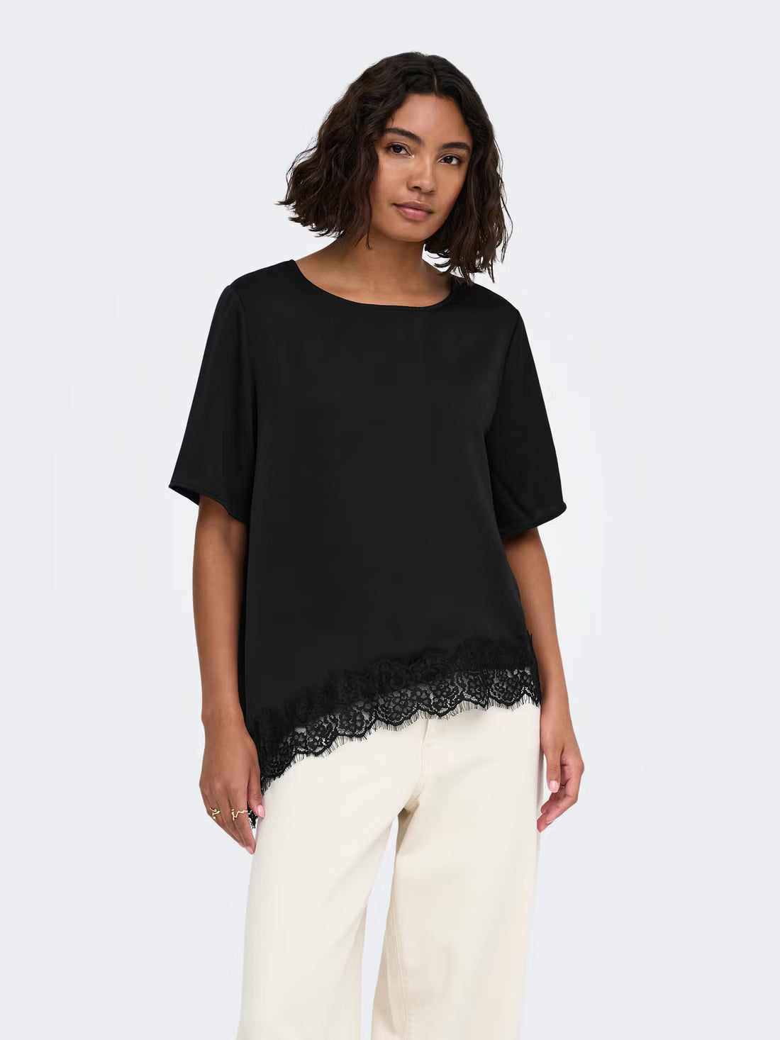 JDYURBA S/S ASSYMMETRIC TOP