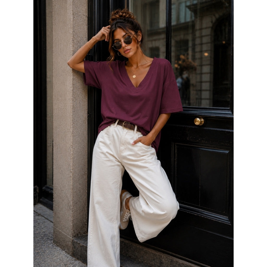Basic T-Shirt w V-Neck