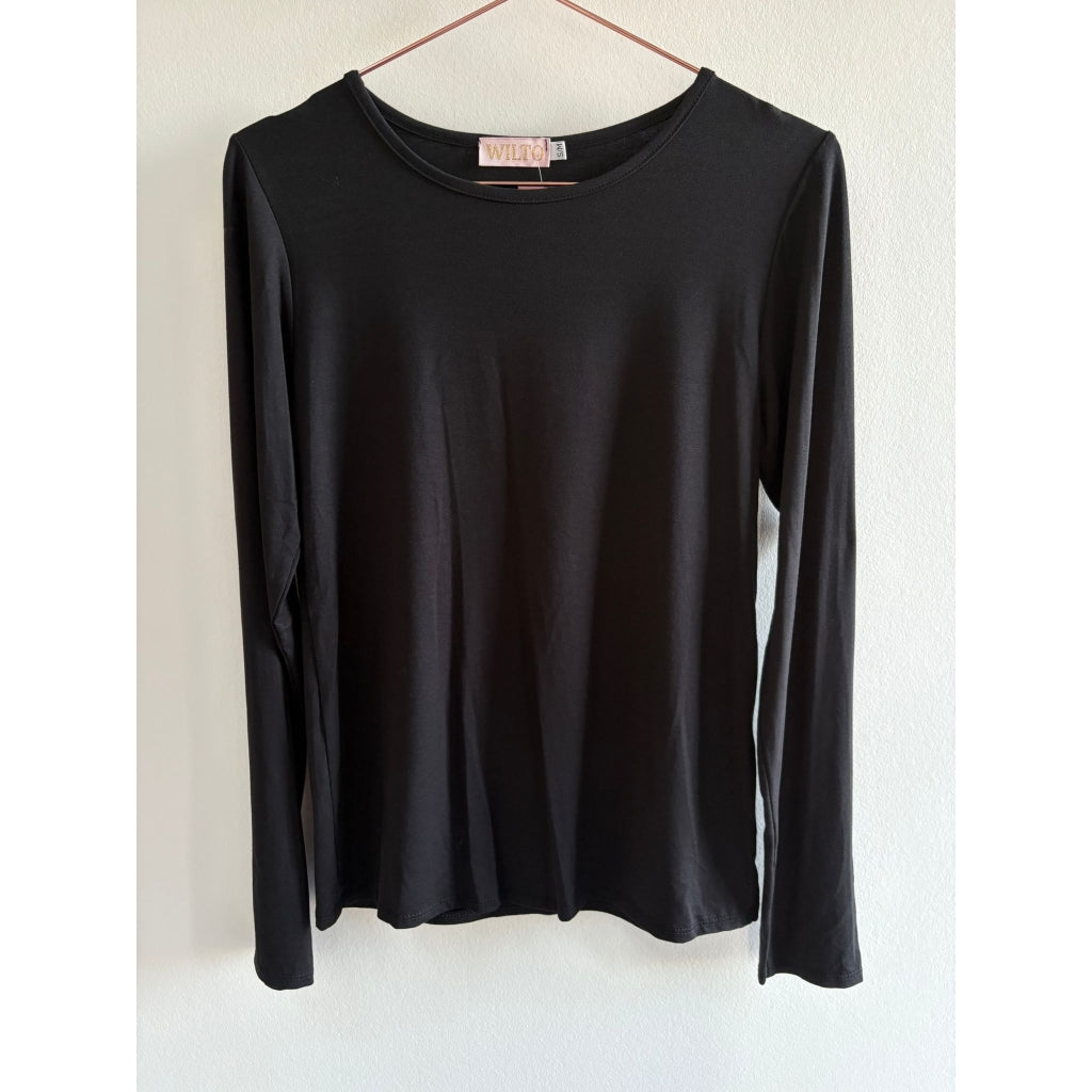 Aura plain blouse