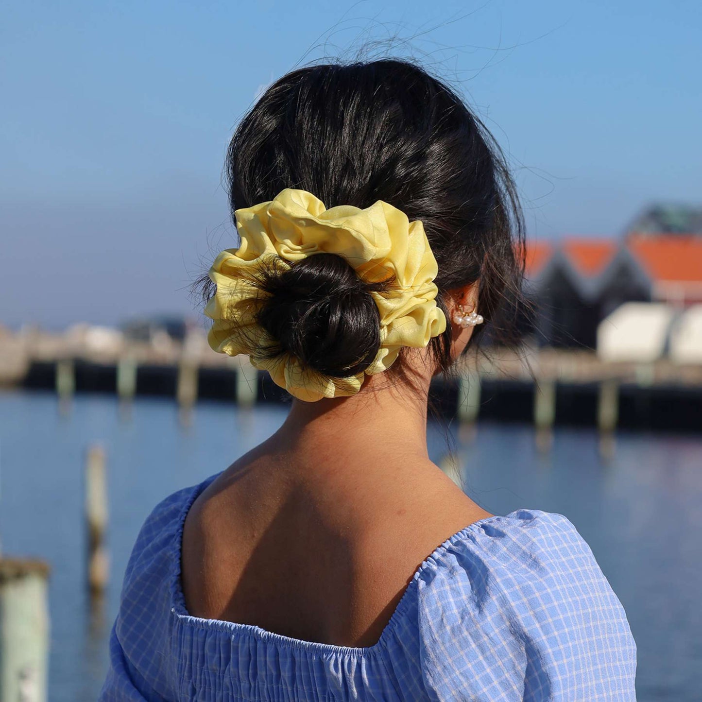 ISABELLA SCRUNCHIE