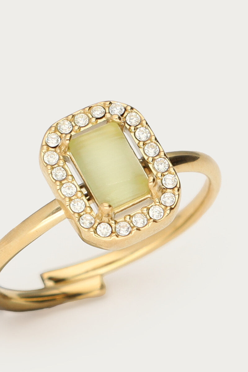 Ring vintage square gold