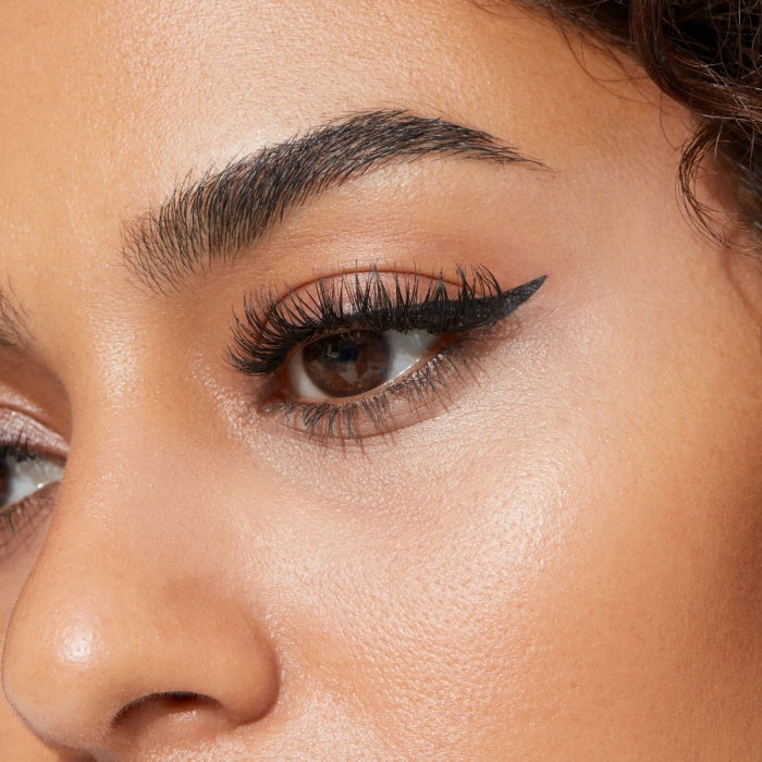 Velvet Touch Eye Liner Waterproof