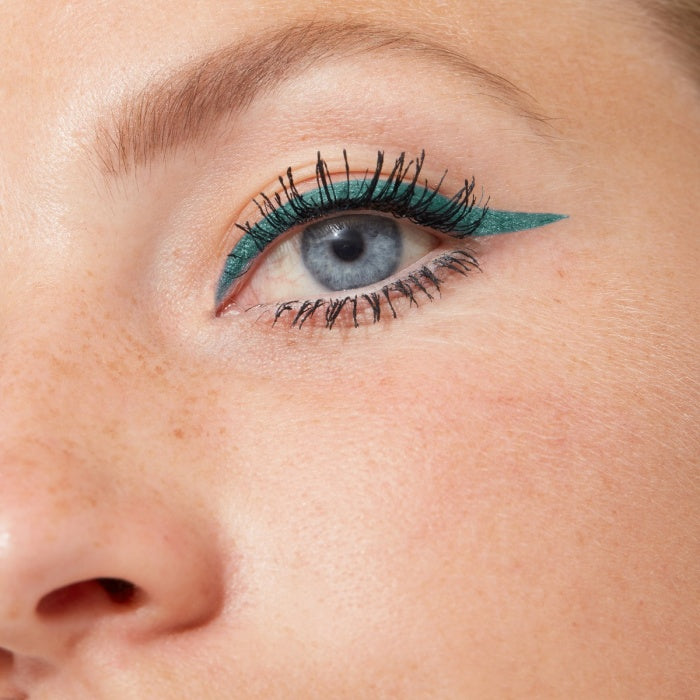 Velvet Touch Eye Liner Waterproof