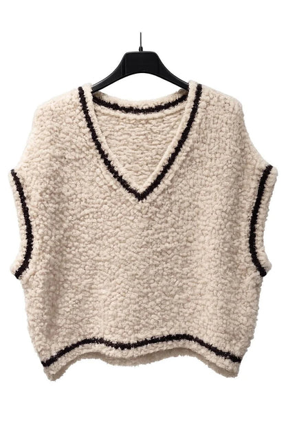 Vest i strik m. farvet stribe