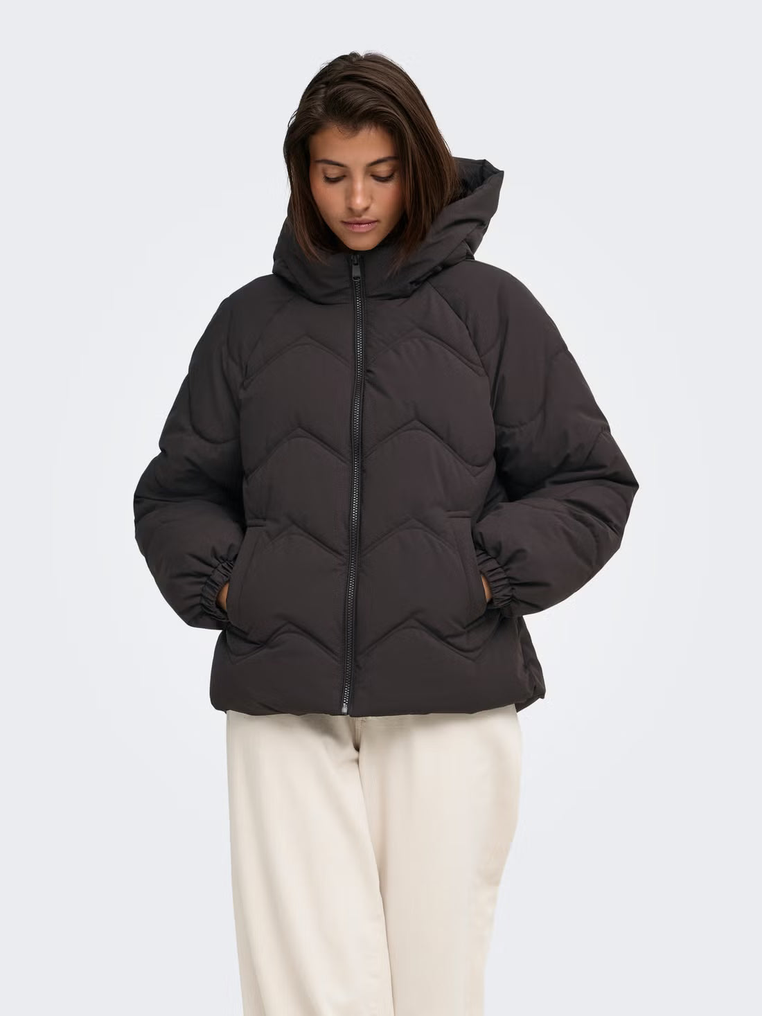 JDYPOWER SHORT HOOD PUFFER