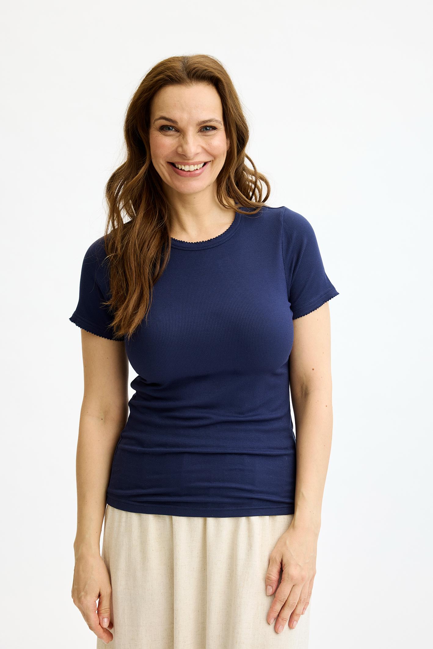 Yvonne t-shirt short sleeve