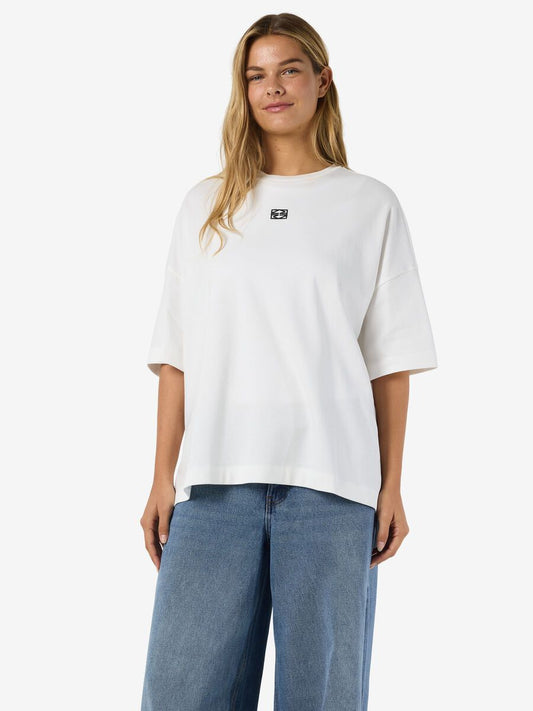 NMKIM S/S SLIT T-SHRT