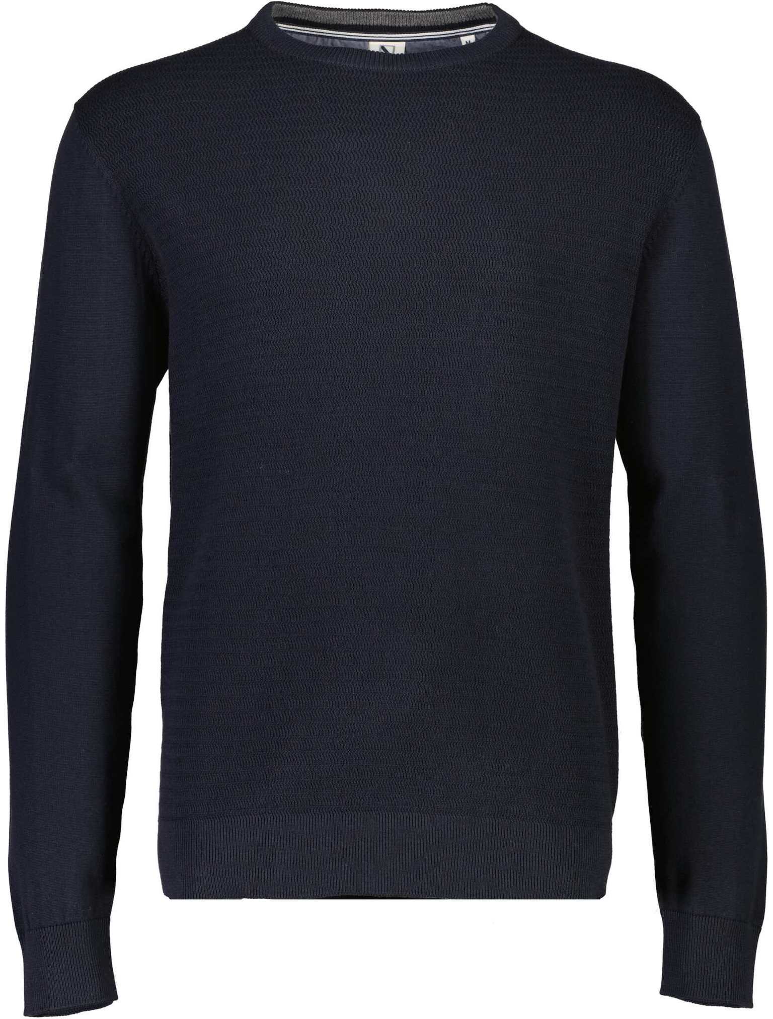 Structure o-neck knit