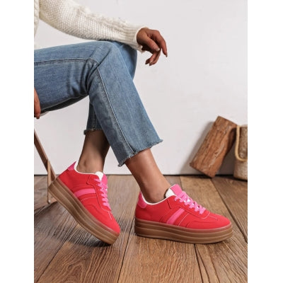 Sneakers w.Stripe