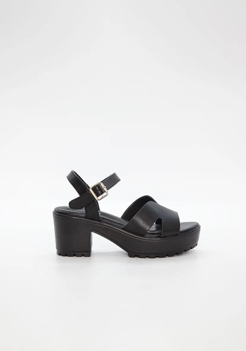 SANDAL