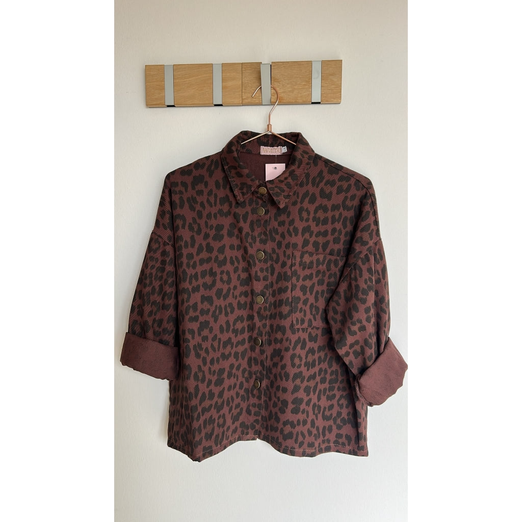 Overshirt in leopard print
