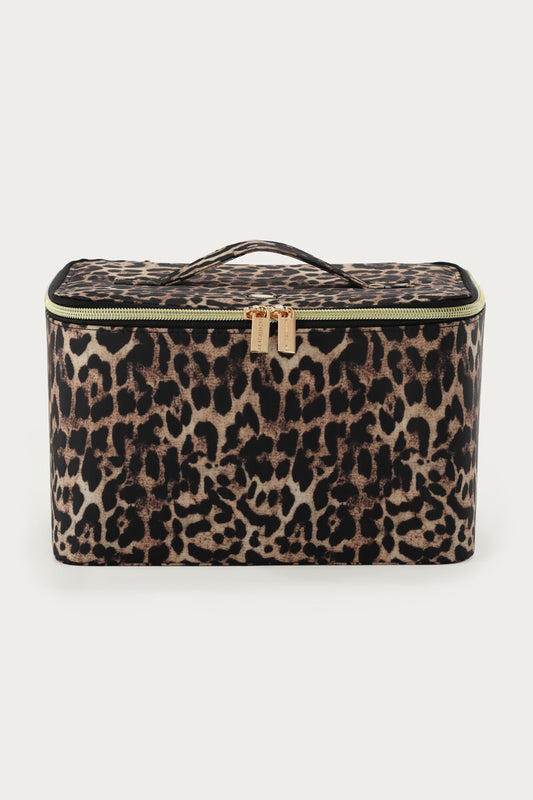 Leopard print beauty case