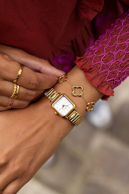 Watch square vintage