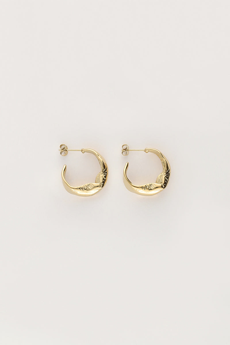 Earring vintage organic hoop