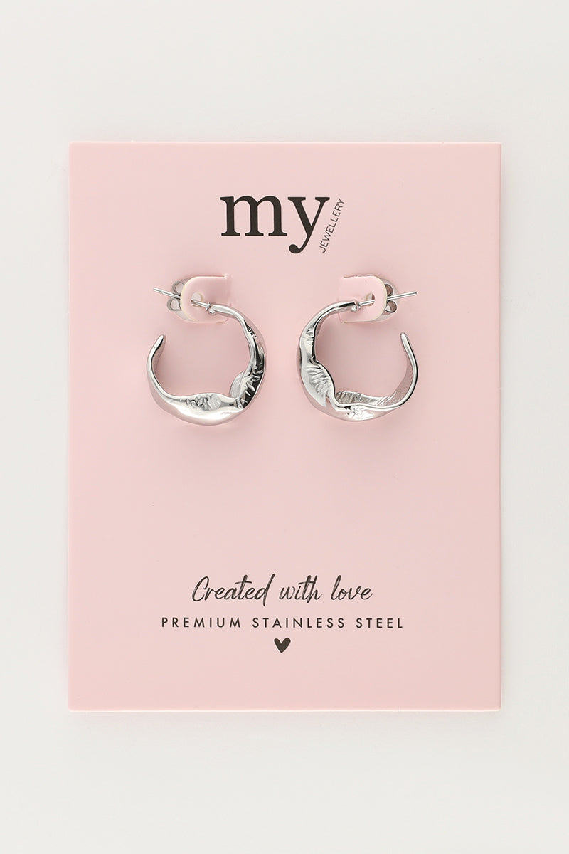 Earring vintage organic hoop
