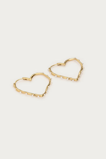 Earring heart pearl hoop