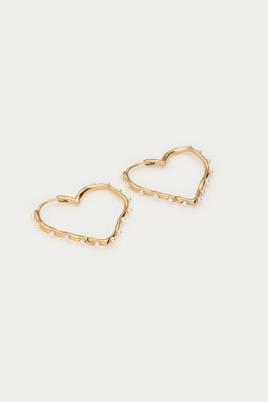 Earring heart pearl hoop