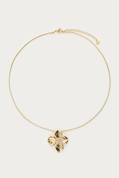 Necklace big flower beads flower