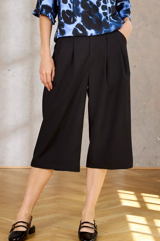 Ze-Dorika 083 - Bermuda shorts