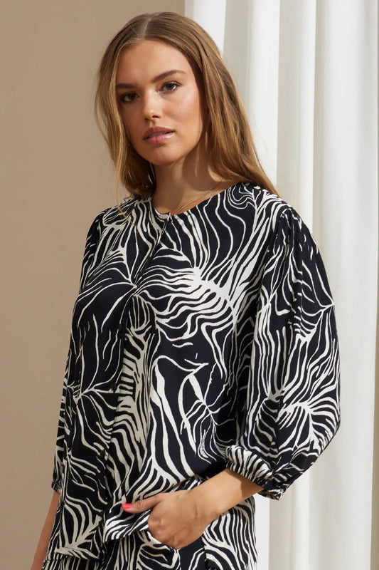 Ze-Leafy 676 - Blouse