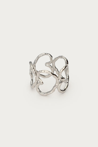 Bold statement ring with open hearts